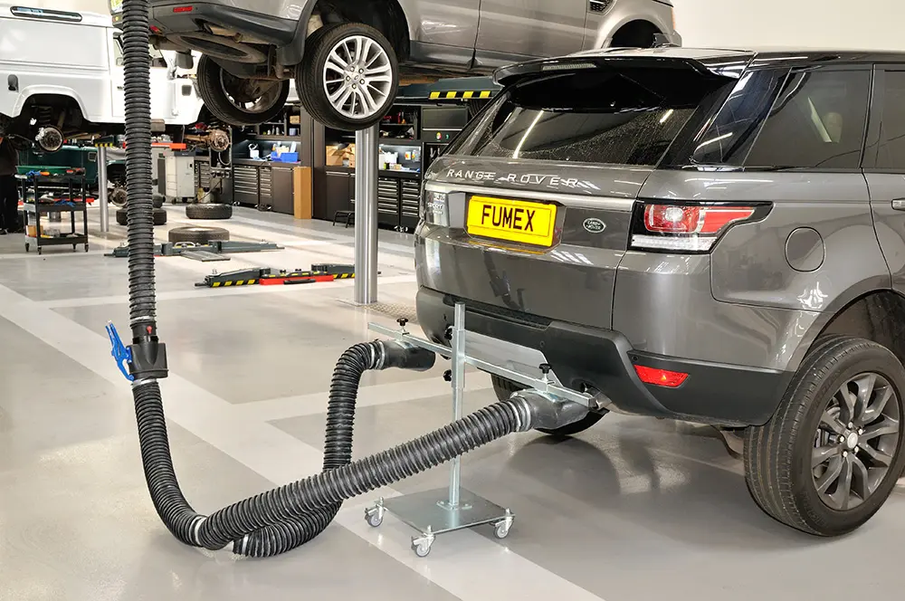 Why-vehicle-workshops-need-a-Vehicle-Exhaust-Extraction-System Fume Extraction